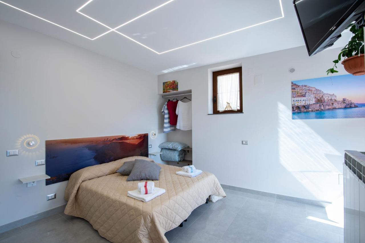 Bed and Breakfast Raggio Di Sole Аджерола Экстерьер фото