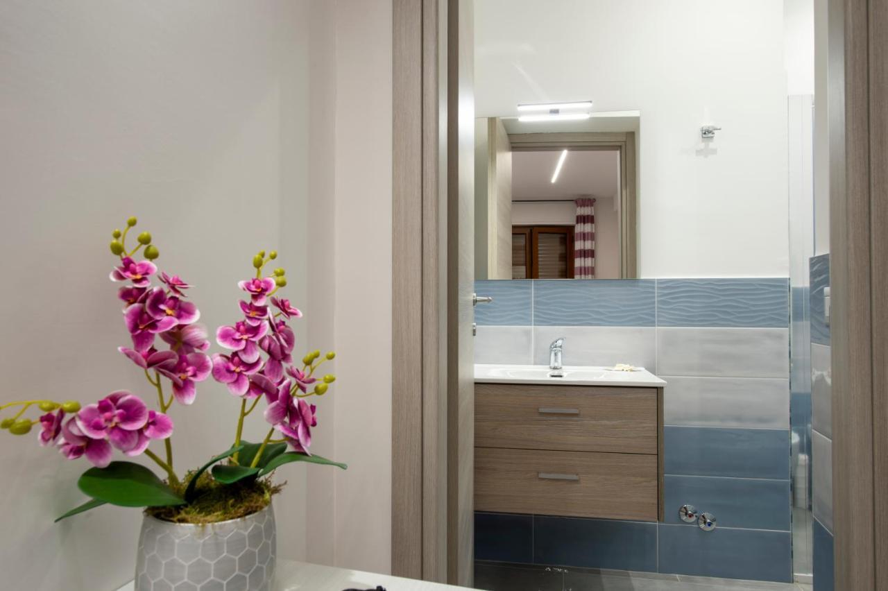 Bed and Breakfast Raggio Di Sole Аджерола Экстерьер фото